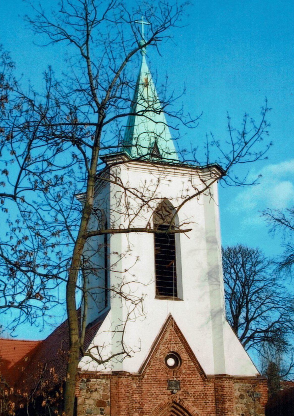 Berlin-Weissensee-Pfarrkirche-Foto Sigrid Weise